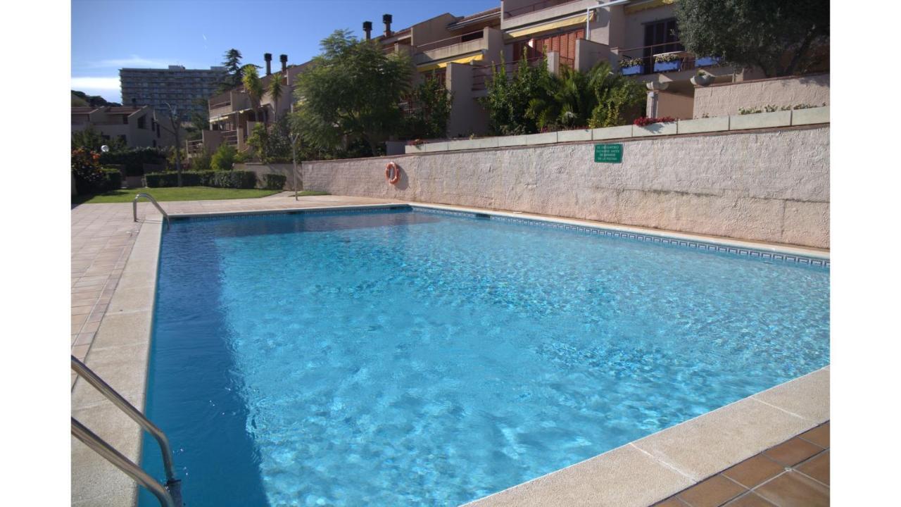 Вилла Lloguer30 Margaret'S Family House With Pool And Parquing Сан-Фелиу-де-Гишольс Экстерьер фото